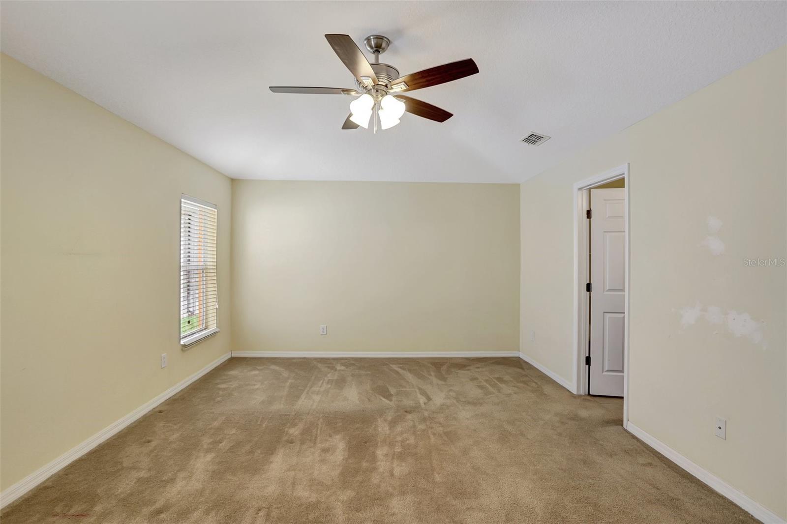 Single Family Residence at 1029 ORANGE COSMOS BLVD, DAVENPORT, photo 13 of 39