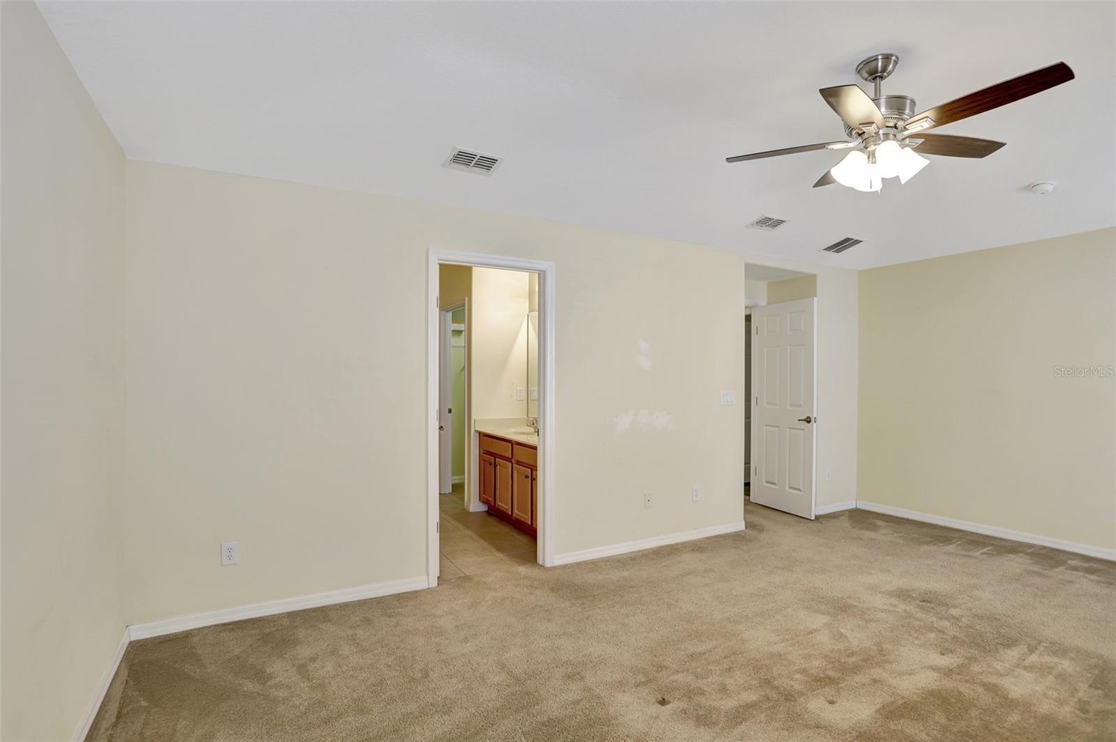 Single Family Residence at 1029 ORANGE COSMOS BLVD, DAVENPORT, photo 14 of 39