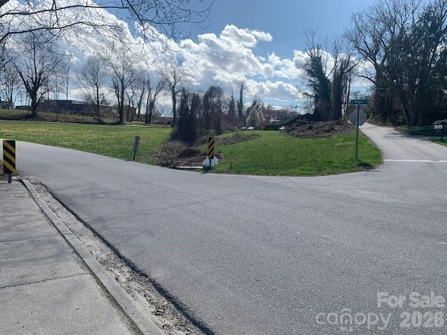 SPECIAL ZONING near DOWNTOWN HVL - 3.02ac 9TH Avenue E, Hendersonville