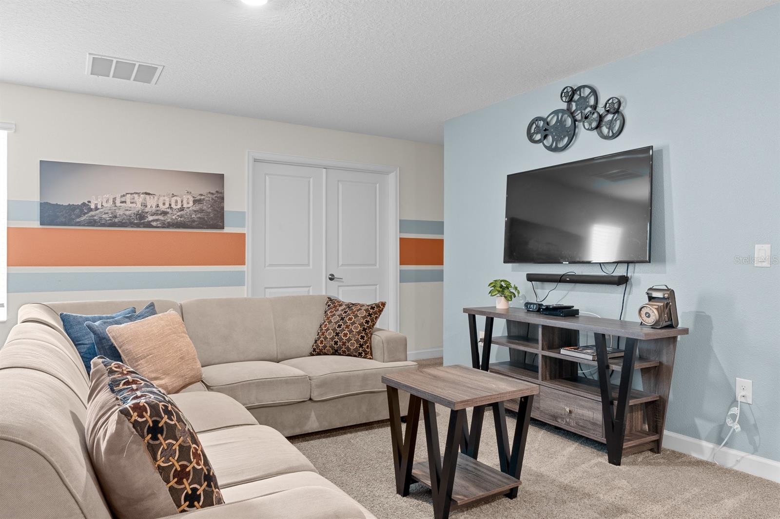 Single Family Residence at 8876 CABOT CLIFFS DR, DAVENPORT, photo 21 of 74