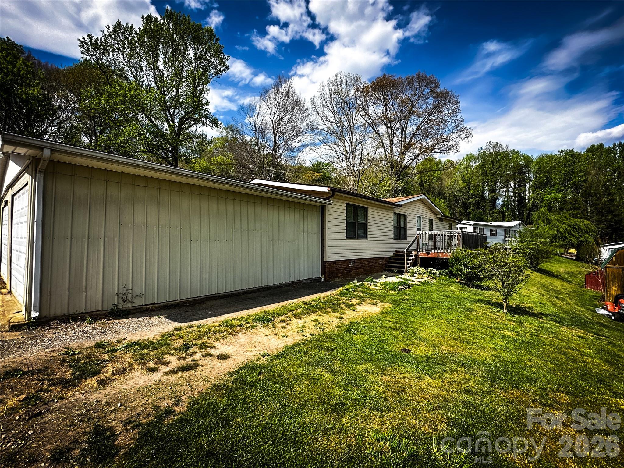 Single Family Residence at 6 Lake Eden Circle, Black Mountain, photo 4 of 19