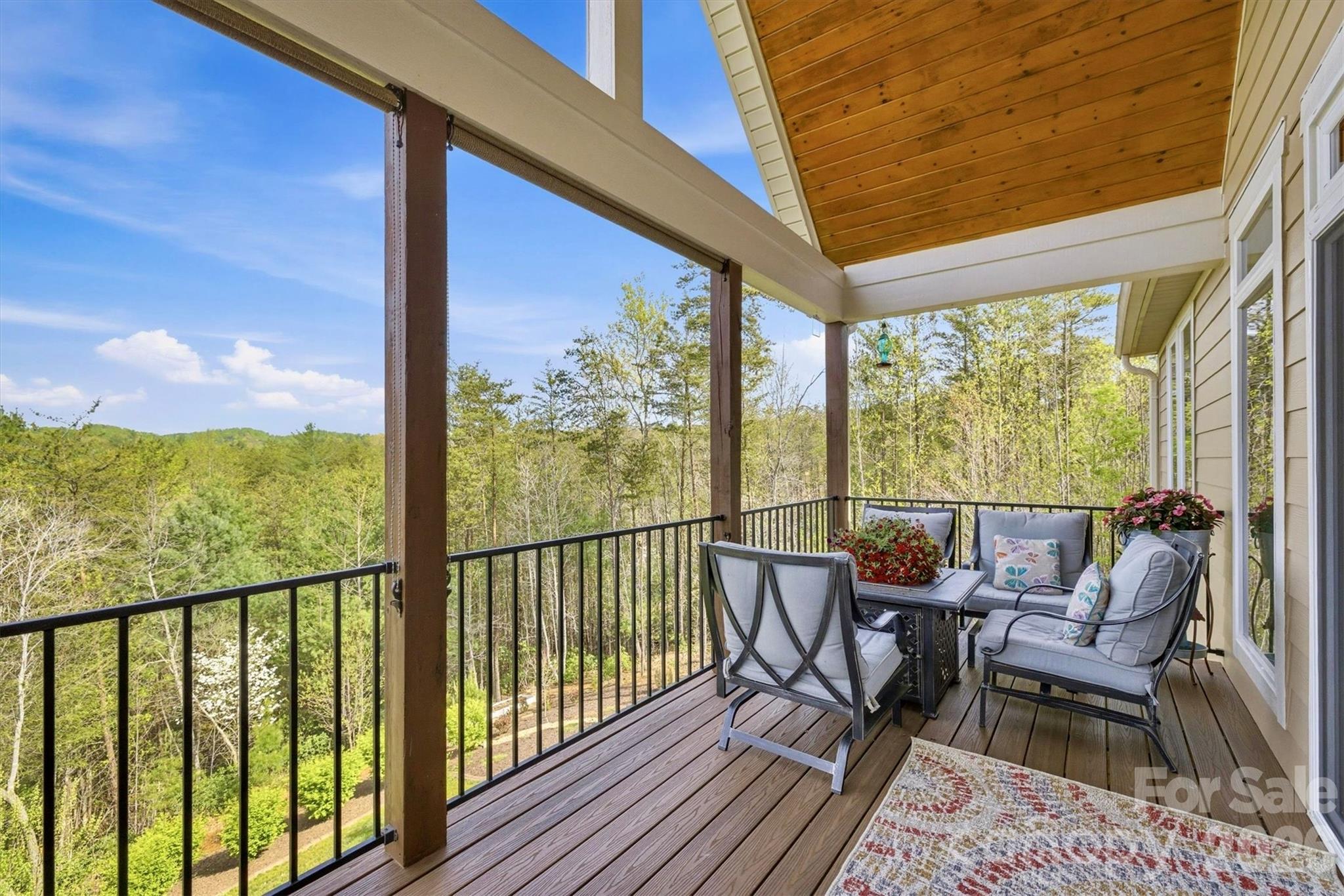 Single Family Residence at 1510 High Valley Way, Lenoir, photo 14 of 48