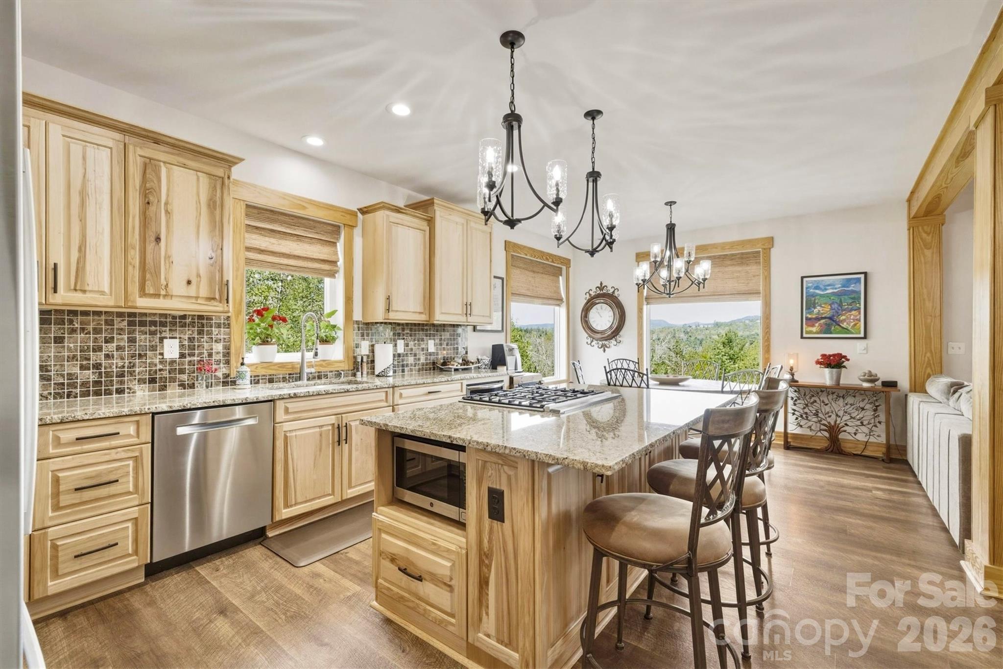 Single Family Residence at 1510 High Valley Way, Lenoir, photo 20 of 48
