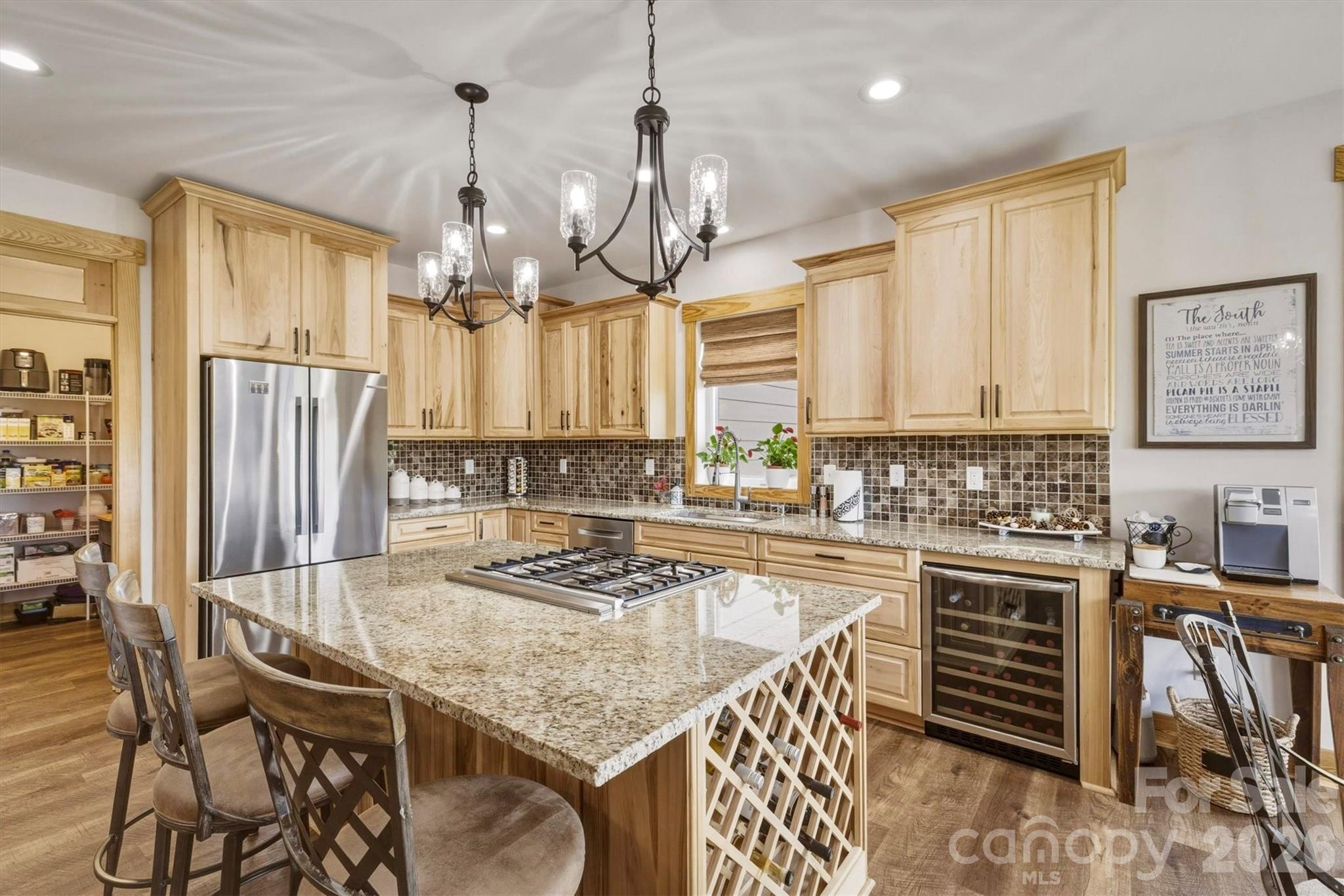 Single Family Residence at 1510 High Valley Way, Lenoir, photo 21 of 48