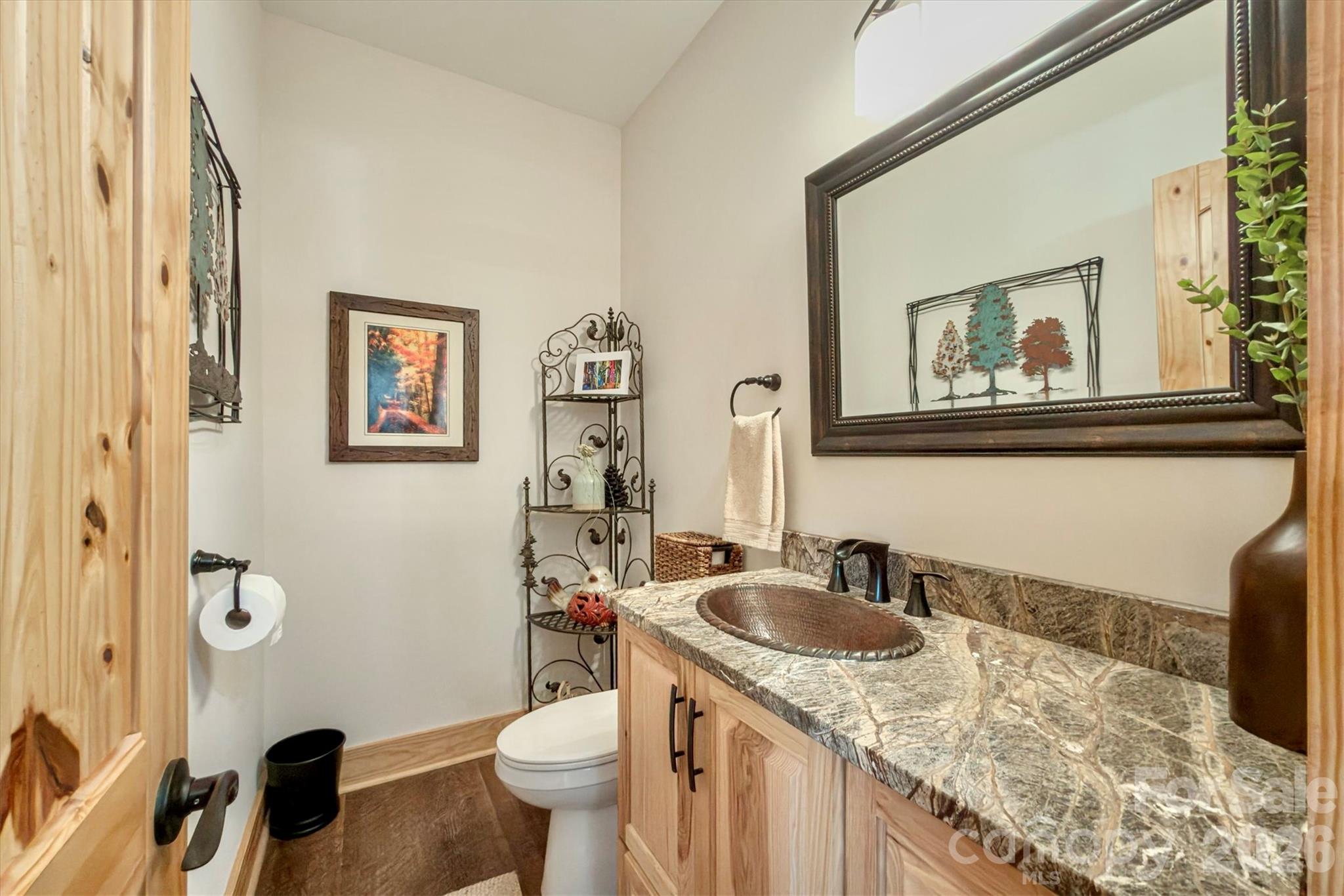Single Family Residence at 1510 High Valley Way, Lenoir, photo 24 of 48