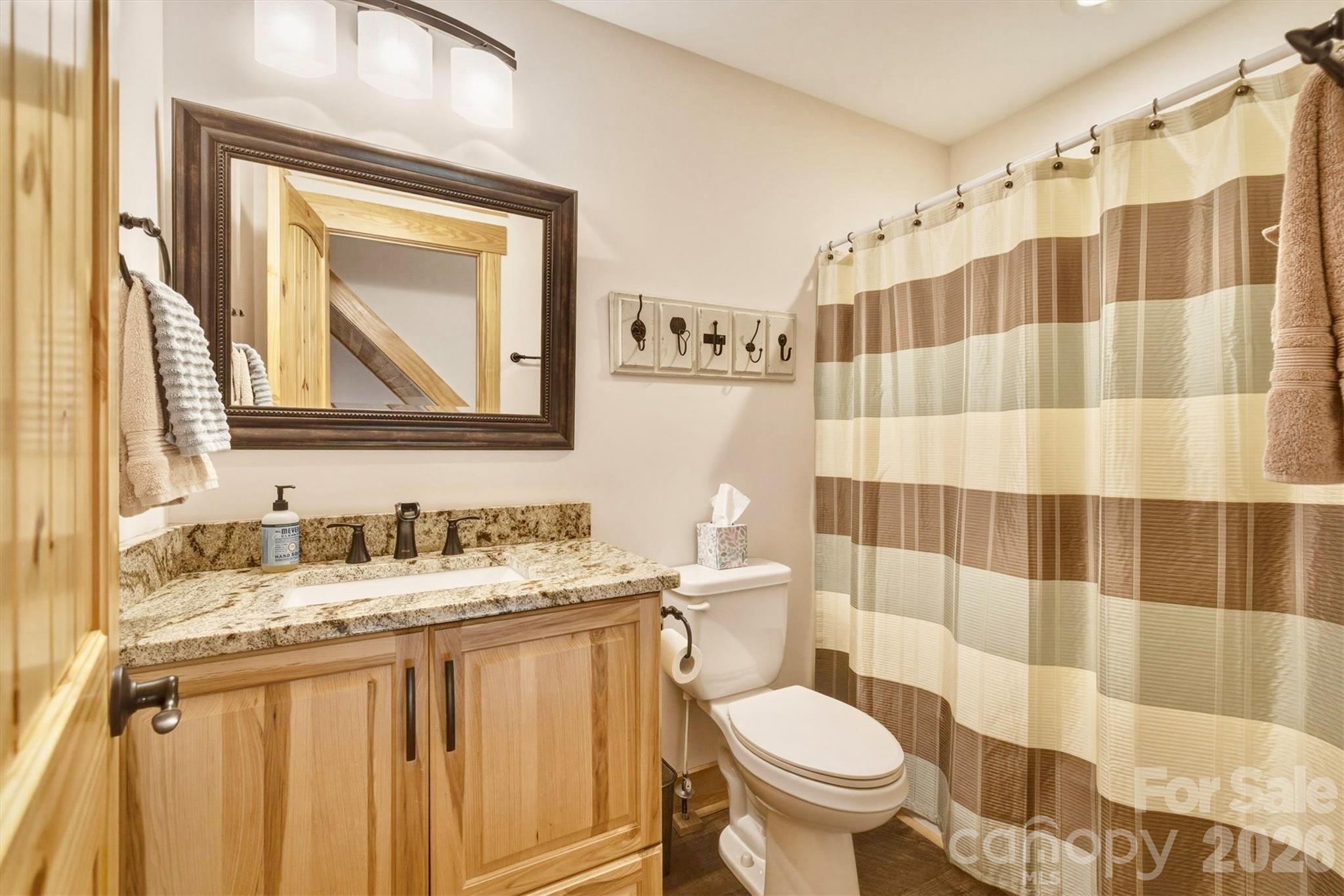 Single Family Residence at 1510 High Valley Way, Lenoir, photo 31 of 48