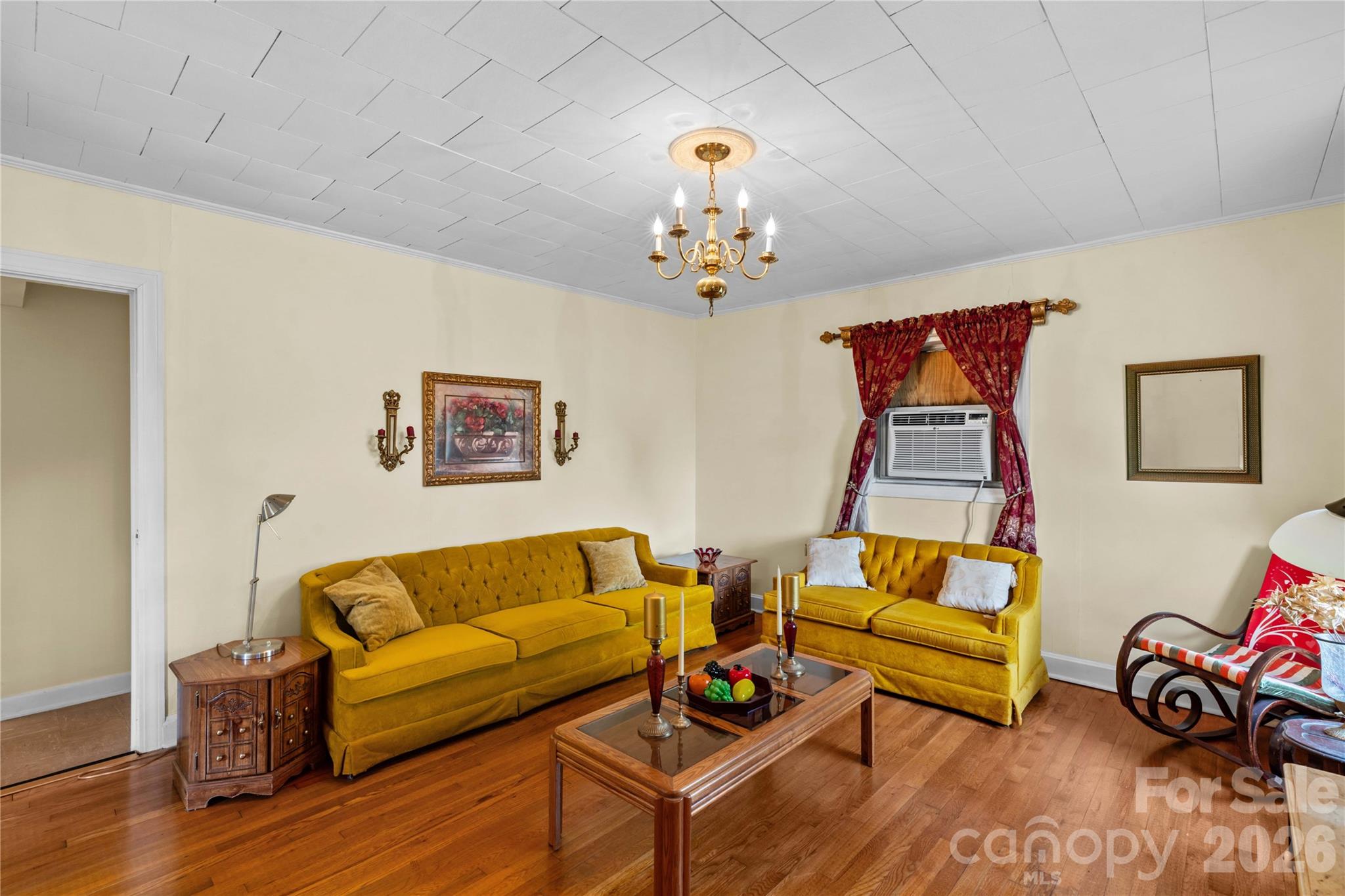 Single Family Residence at 151 Bent Twig Drive, Statesville, photo 6 of 35