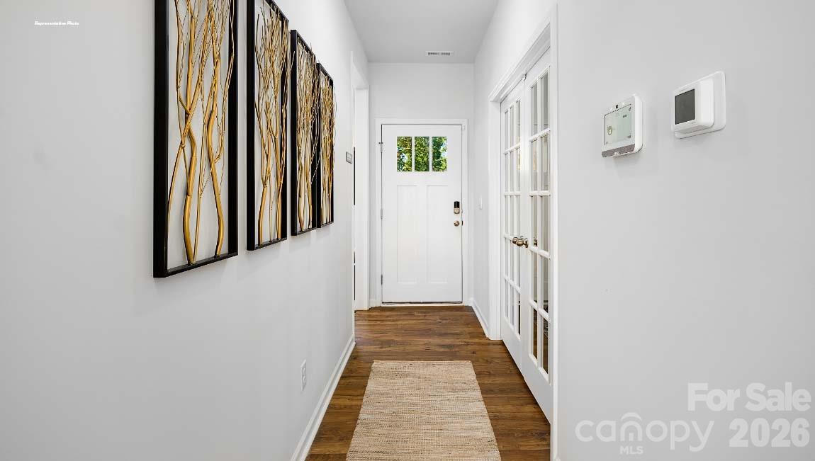 Single Family Residence at 602 Dazzle Loop, Newton, photo 3 of 57