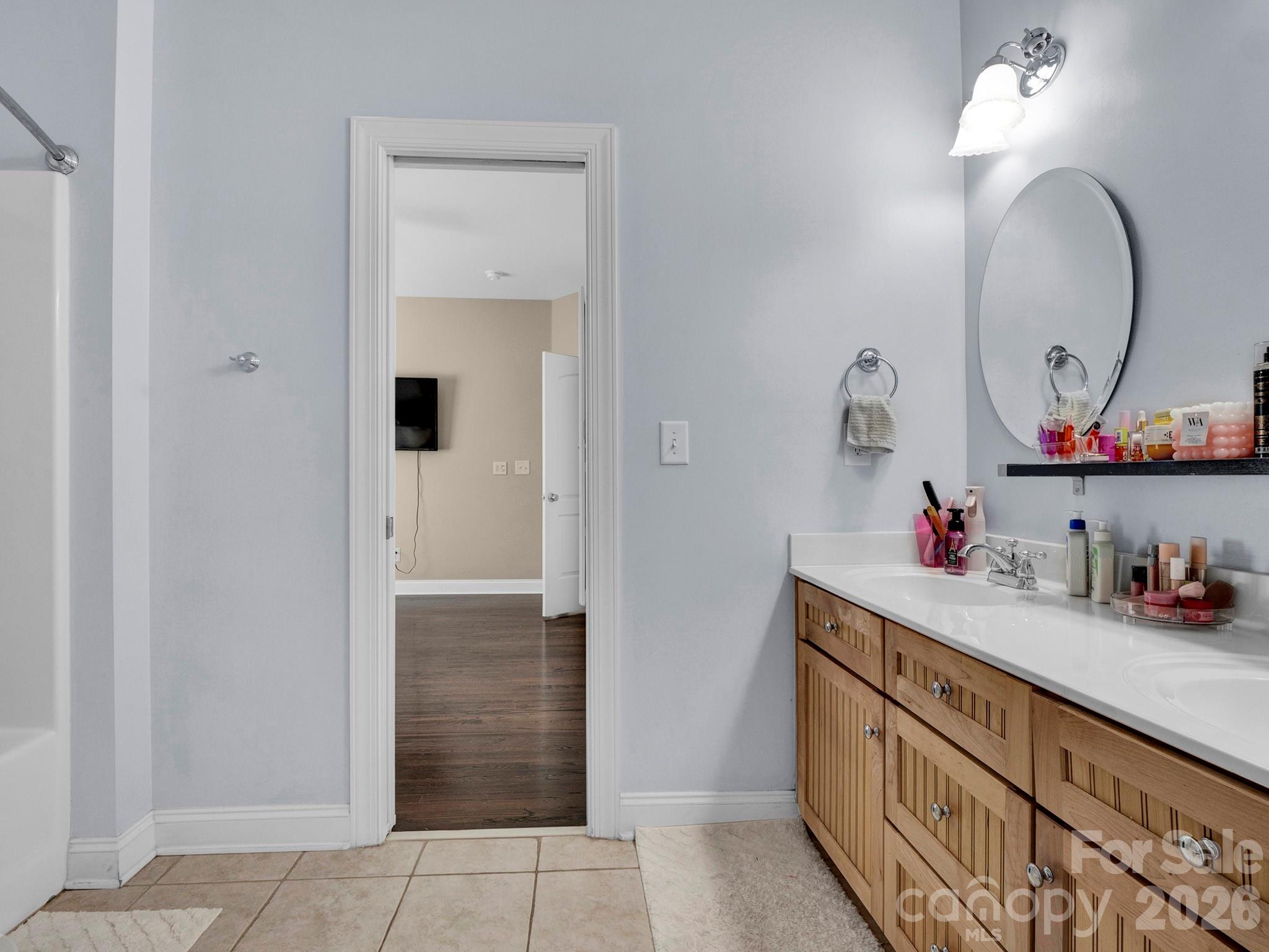 Single Family Residence at 2652 Bedford Place NW, Concord, photo 26 of 48