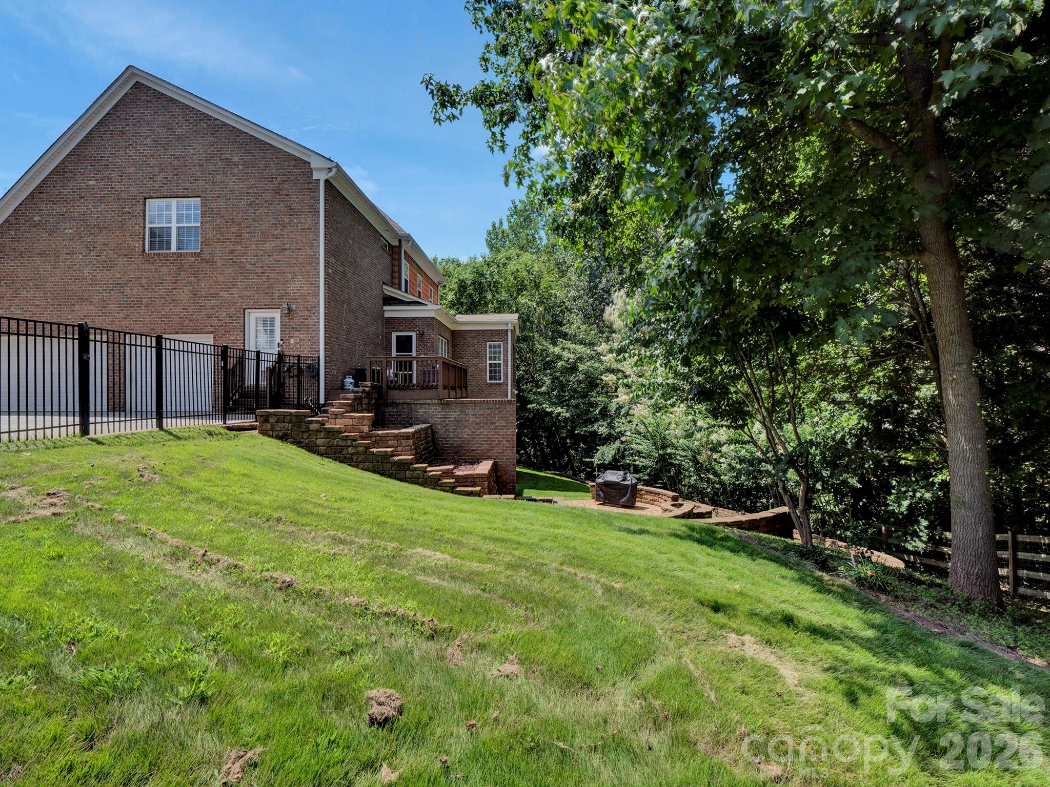 Single Family Residence at 2652 Bedford Place NW, Concord, photo 42 of 48
