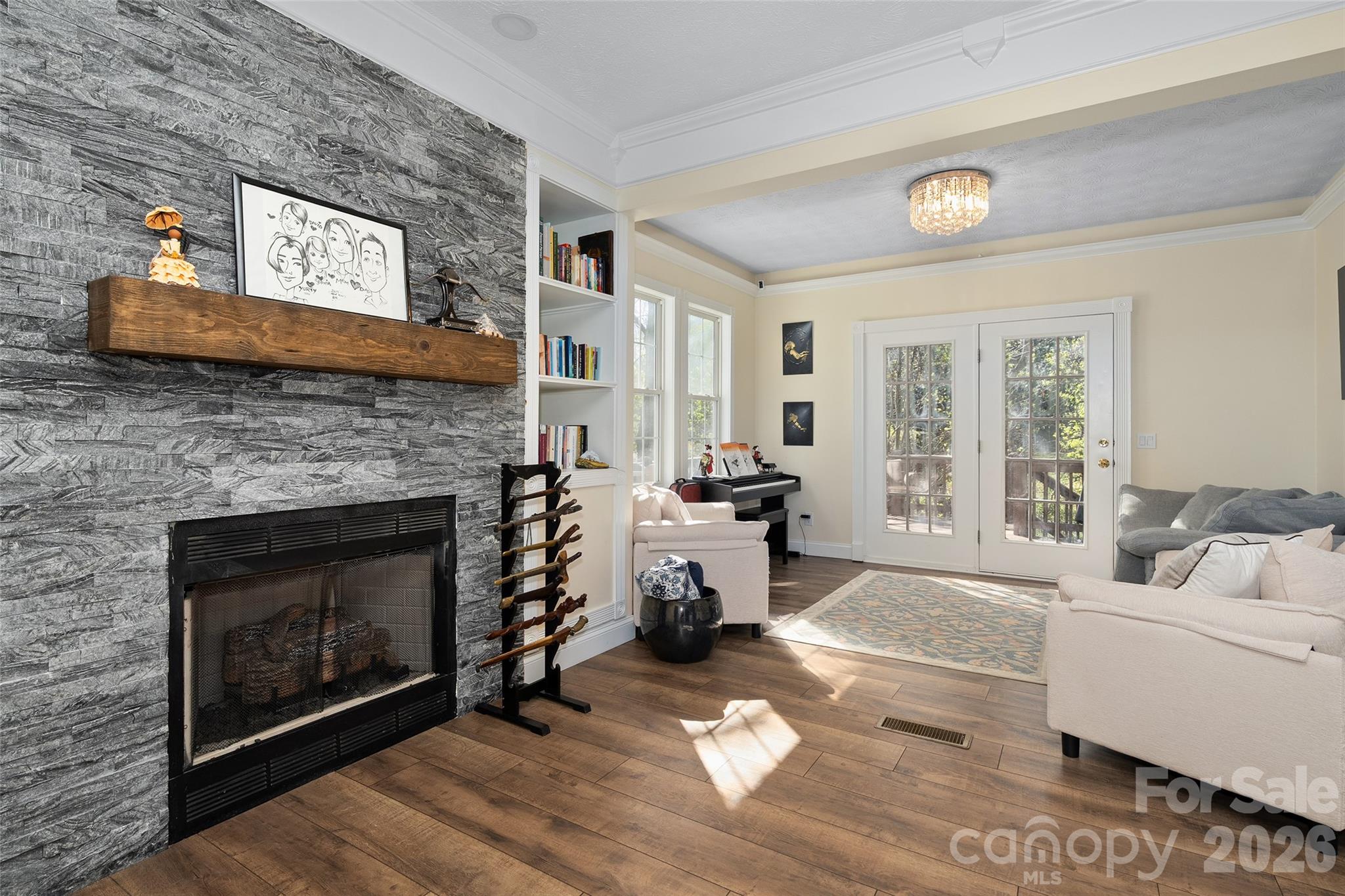 Single Family Residence at 15 Kylie Grace Lane, Candler, photo 11 of 47