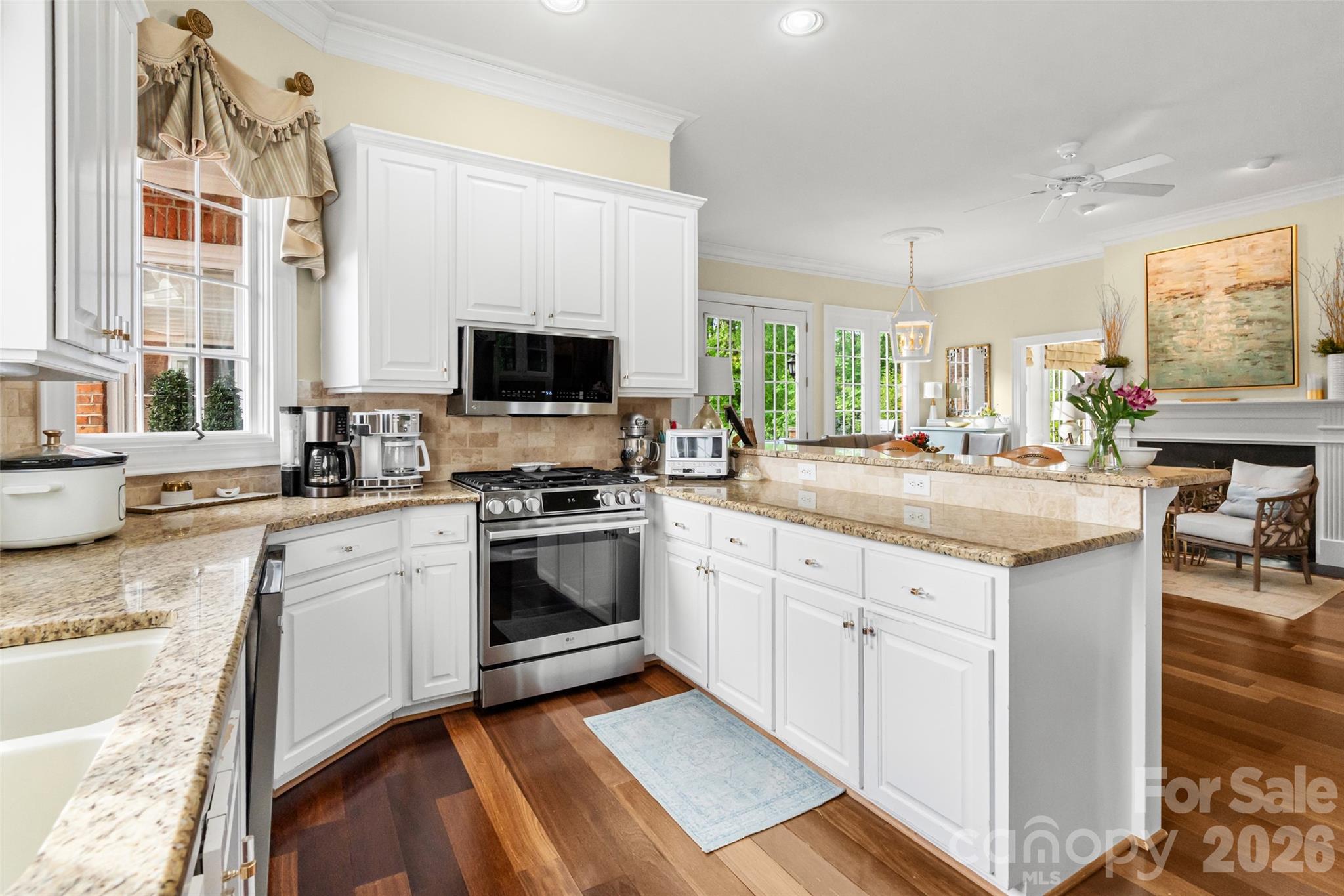 Single Family Residence at 1528 Blanchard Bend, Rock Hill, photo 12 of 45