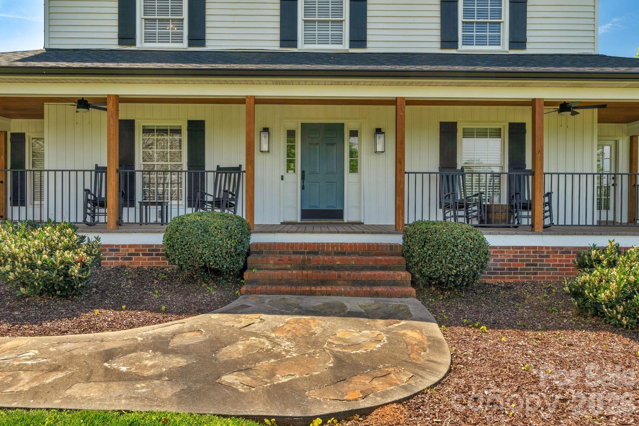 Covered front porch - 8698 Rocky River Road, Harrisburg