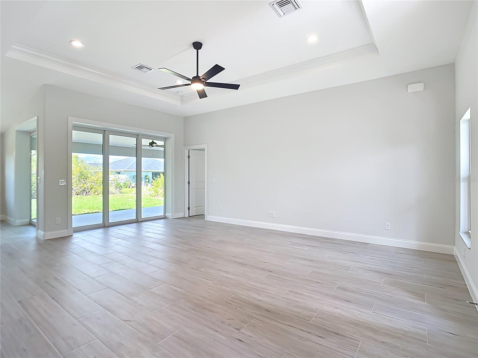 Single Family Residence at 13503 AINSWORTH LANE, PORT CHARLOTTE, photo 5 of 33