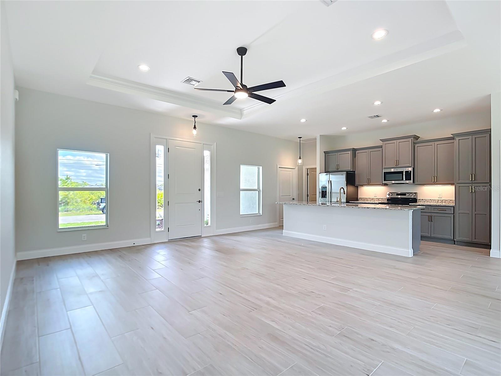 Single Family Residence at 13503 AINSWORTH LANE, PORT CHARLOTTE, photo 8 of 33
