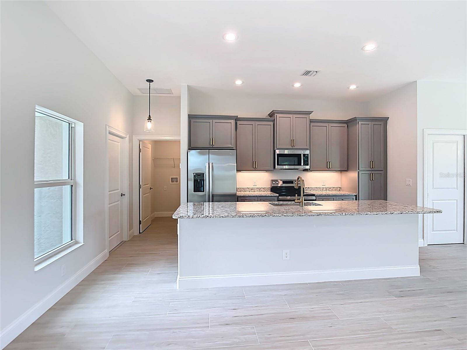 Single Family Residence at 13503 AINSWORTH LANE, PORT CHARLOTTE, photo 9 of 33
