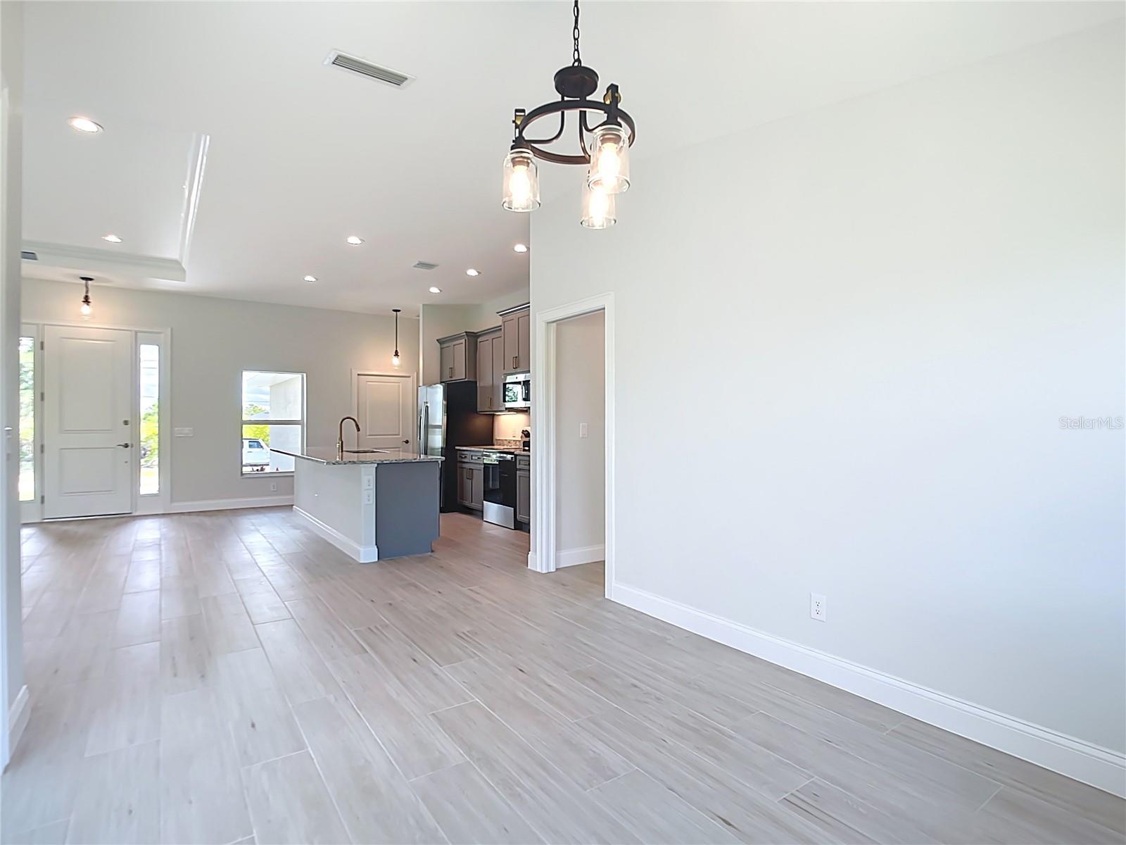 Single Family Residence at 13503 AINSWORTH LANE, PORT CHARLOTTE, photo 15 of 33