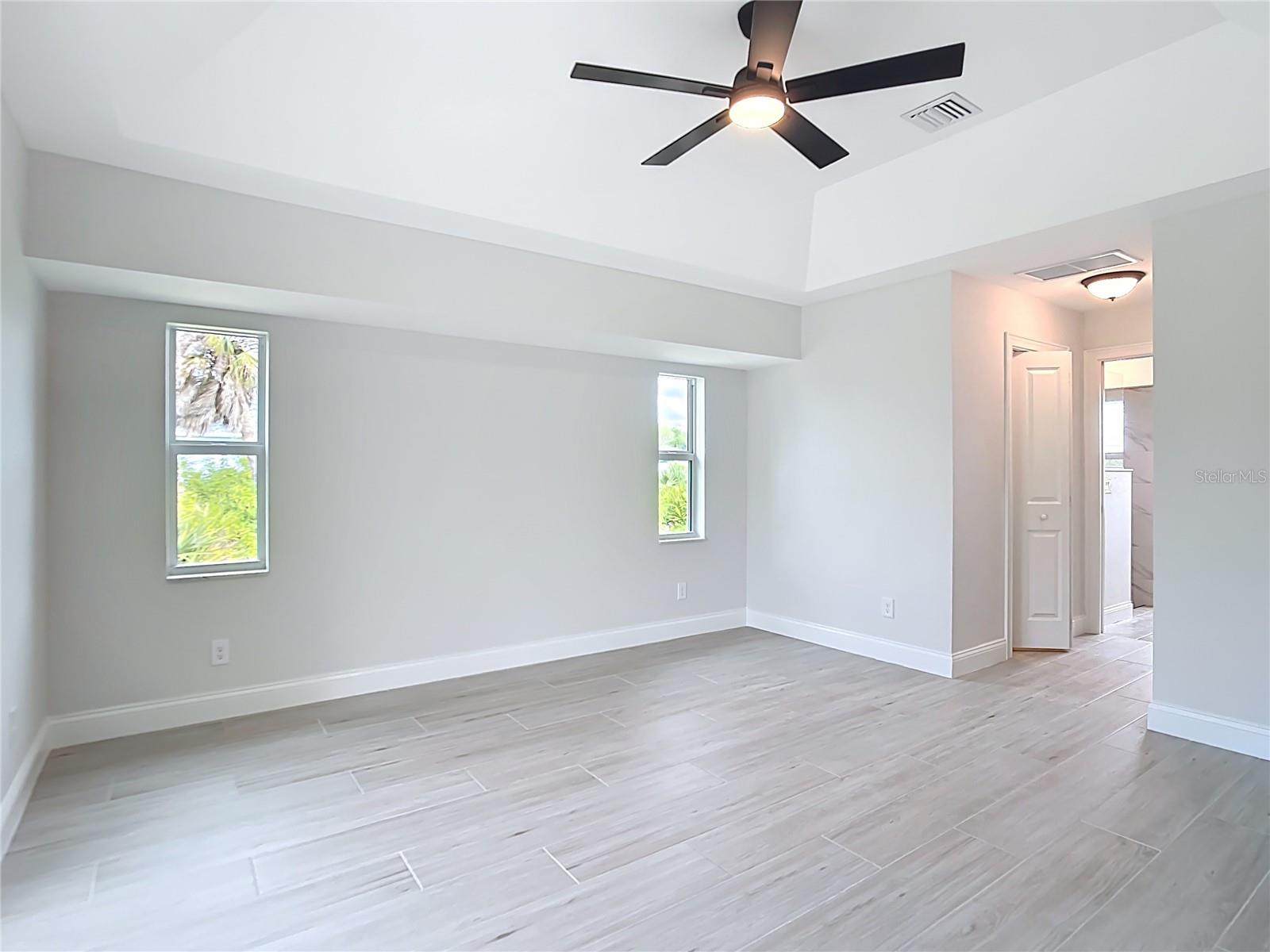 Single Family Residence at 13503 AINSWORTH LANE, PORT CHARLOTTE, photo 24 of 33