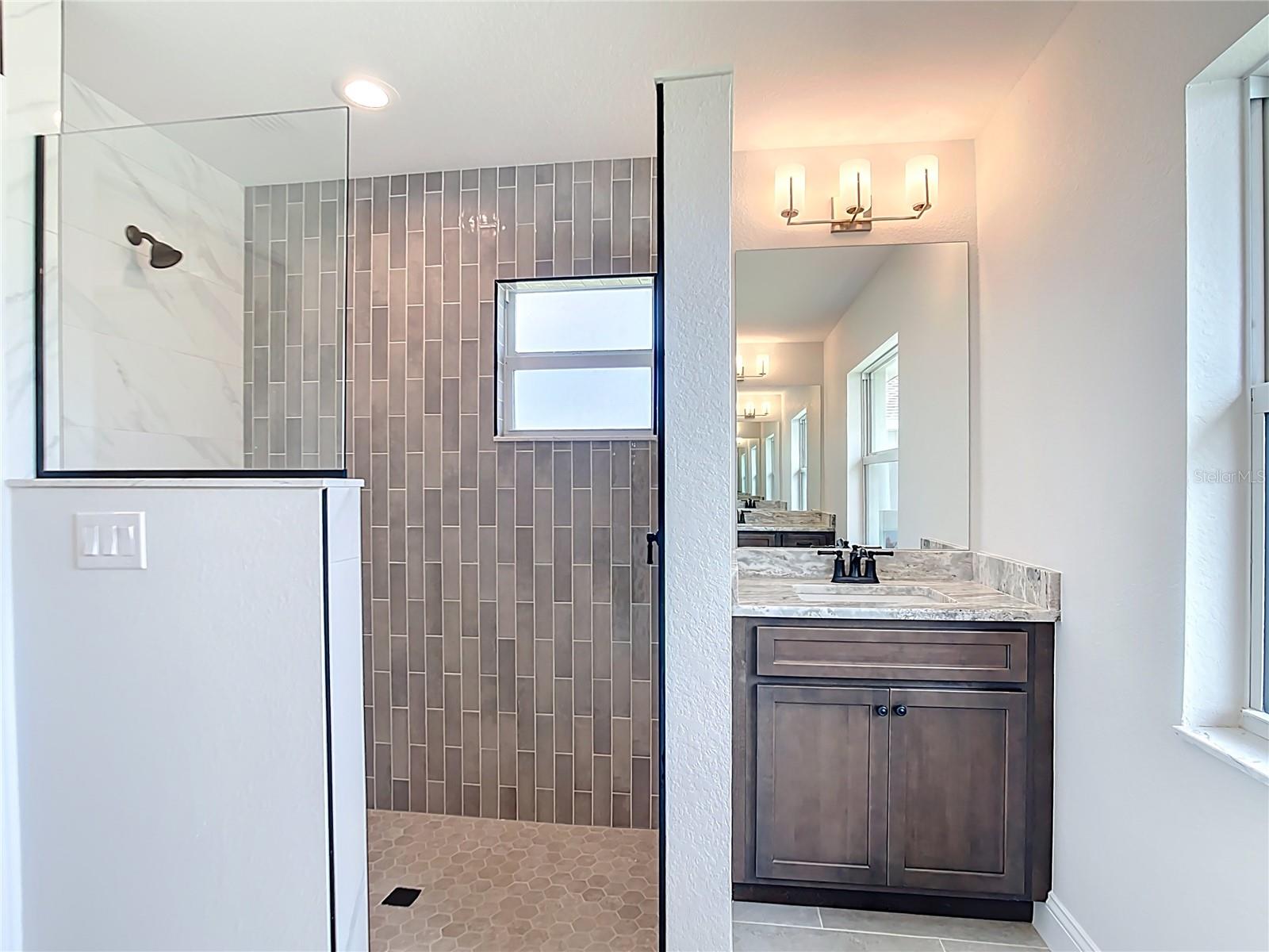 Single Family Residence at 13503 AINSWORTH LANE, PORT CHARLOTTE, photo 28 of 33