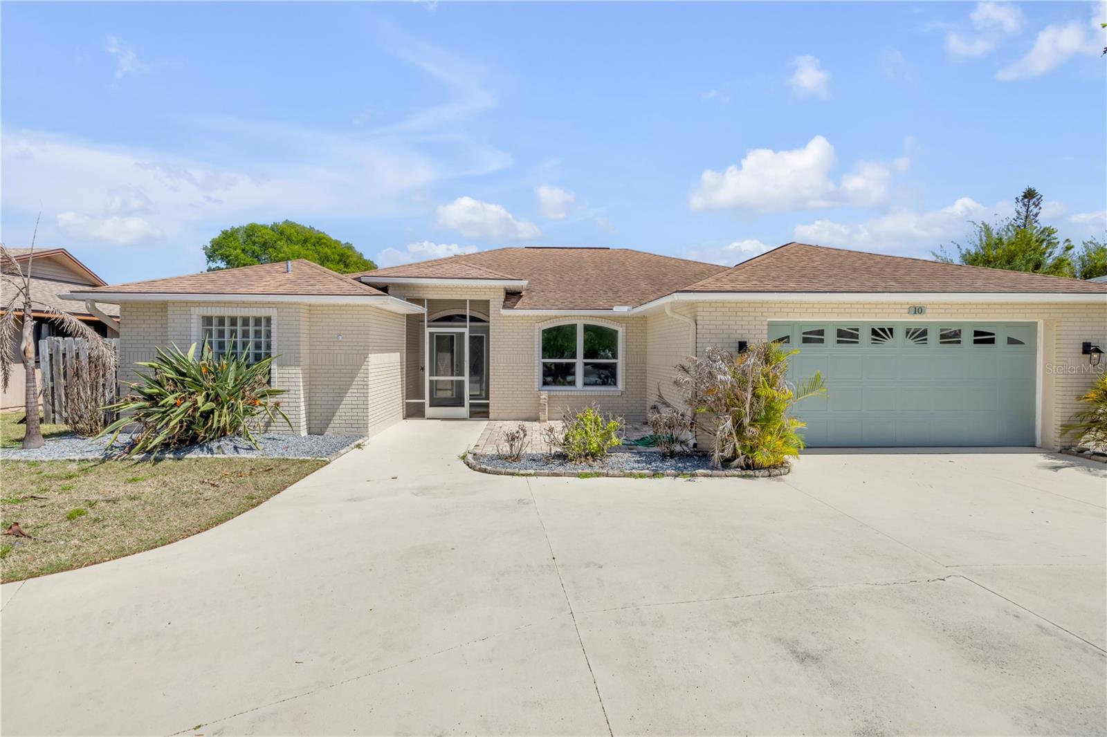 Single Family Residence at 10 CUNNINGHAM DR, NEW SMYRNA BEACH, photo 2 of 53