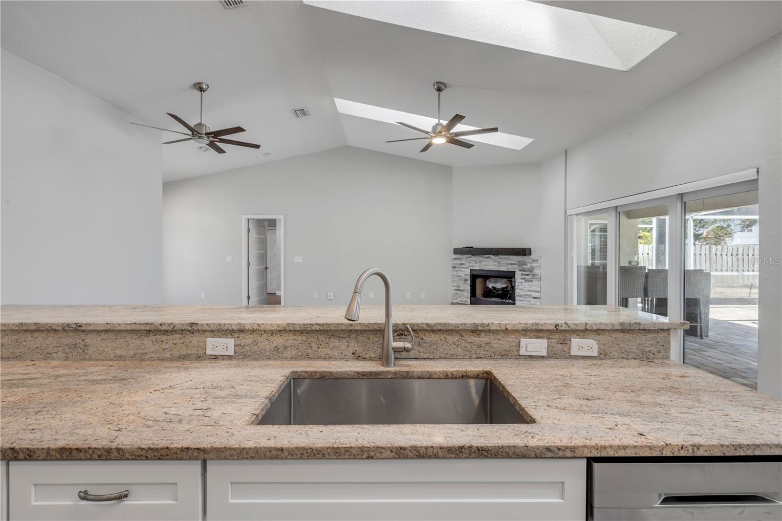 Single Family Residence at 10 CUNNINGHAM DR, NEW SMYRNA BEACH, photo 18 of 53