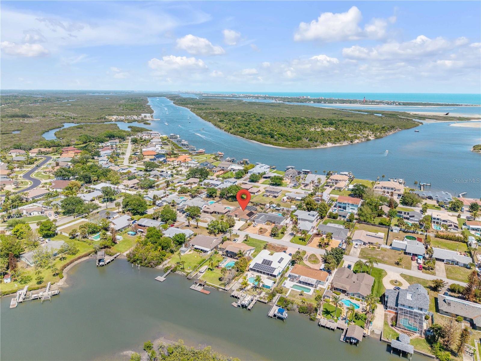 Single Family Residence at 10 CUNNINGHAM DR, NEW SMYRNA BEACH, photo 49 of 53