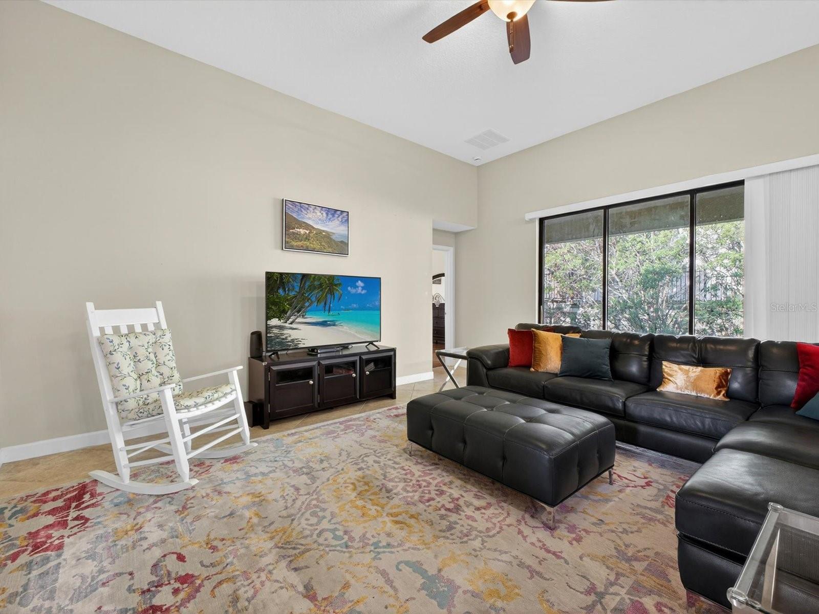 Living room - 1300 GLENEAGLES LN, DAVENPORT