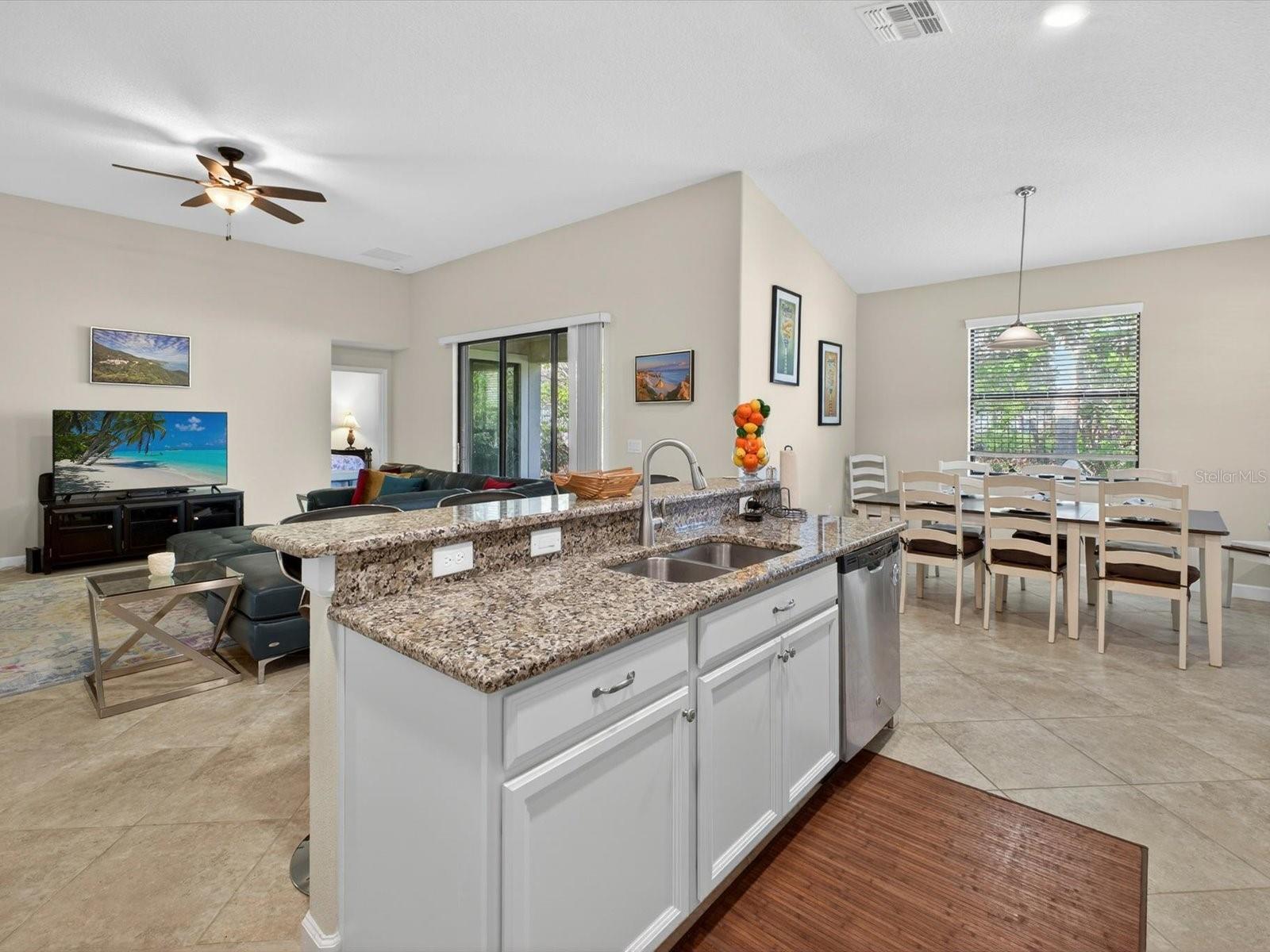 Kitchen - 1300 GLENEAGLES LN, DAVENPORT