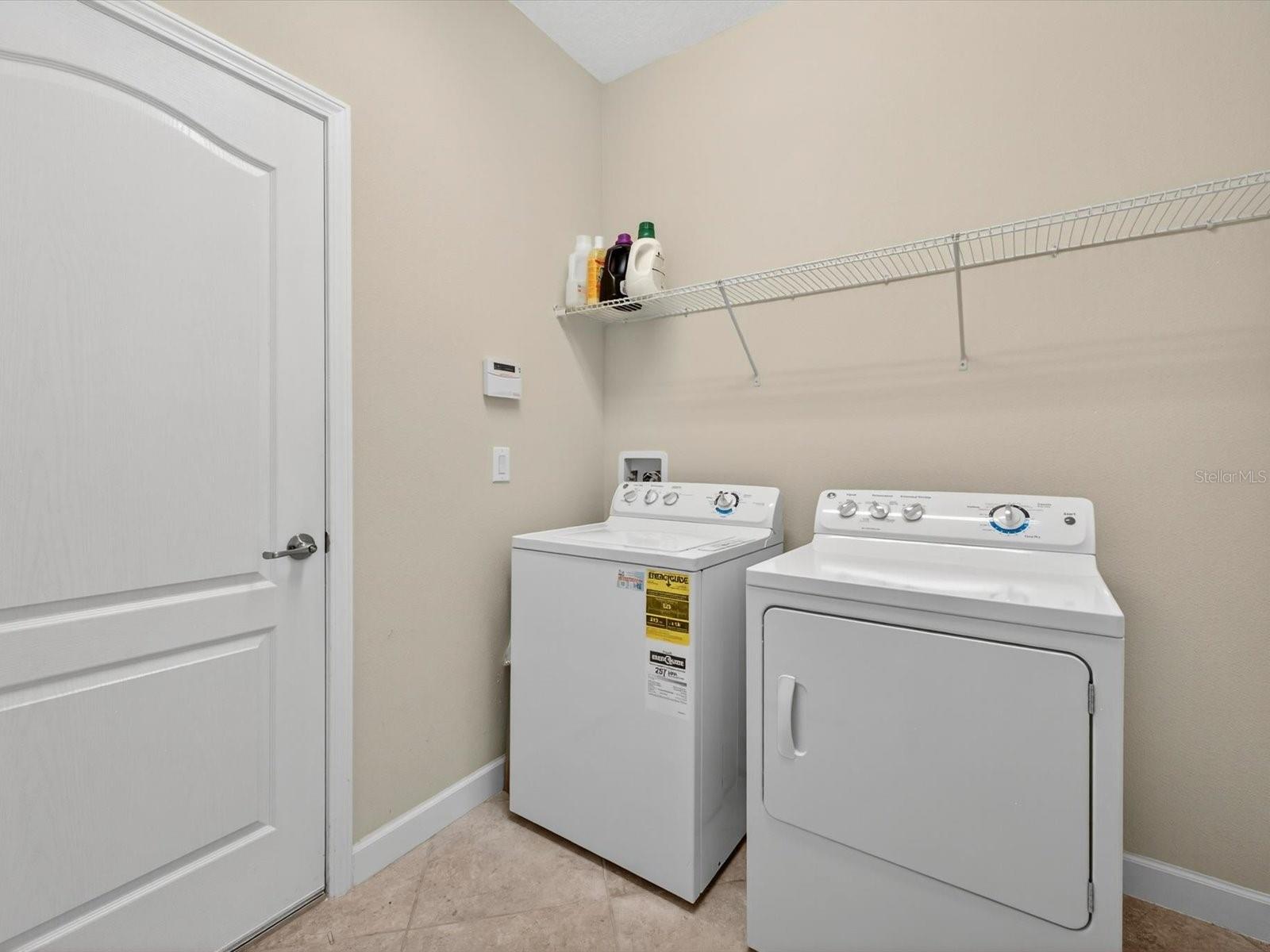 Indoor laundry room - 1300 GLENEAGLES LN, DAVENPORT