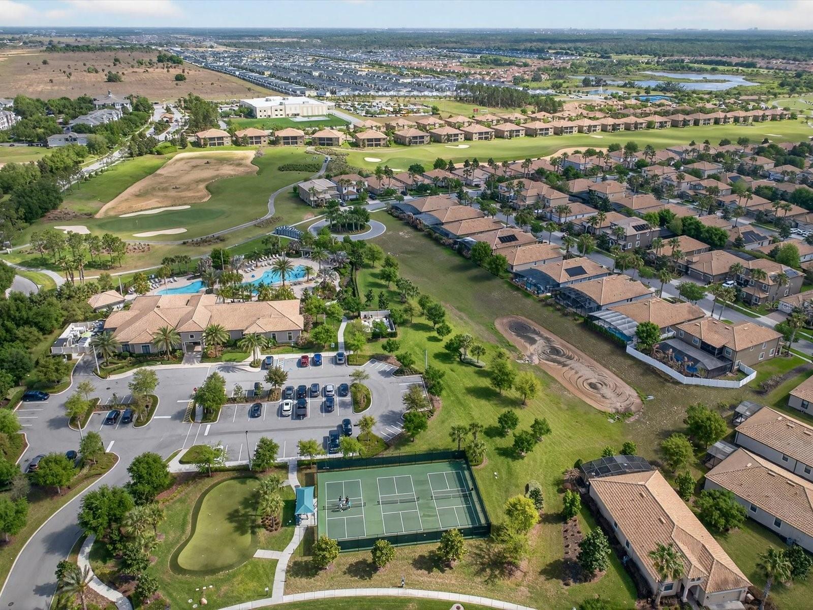 The Plaza - 1300 GLENEAGLES LN, DAVENPORT