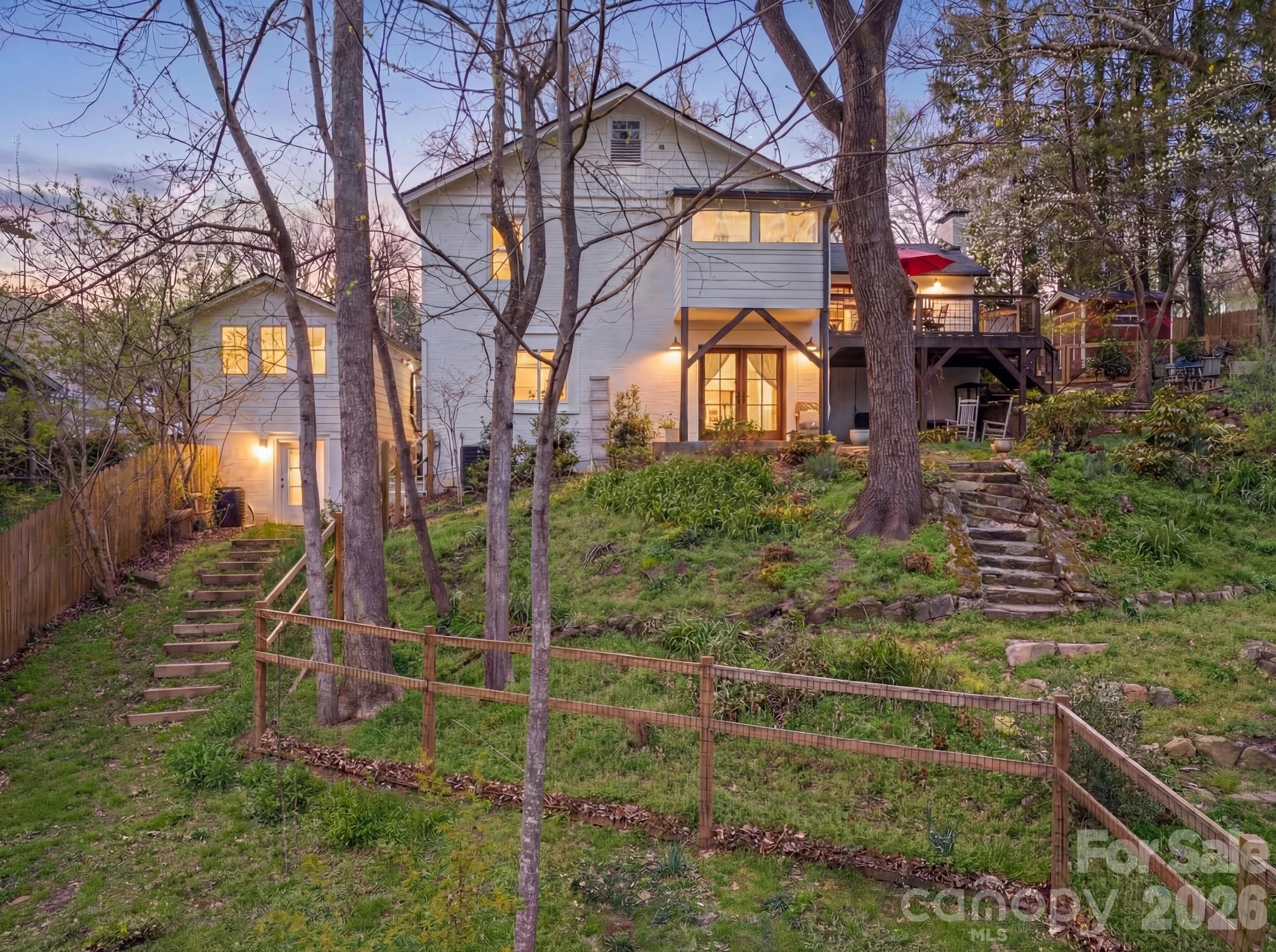 Single Family Residence at 24 Dellwood Street, Asheville, photo 6 of 48