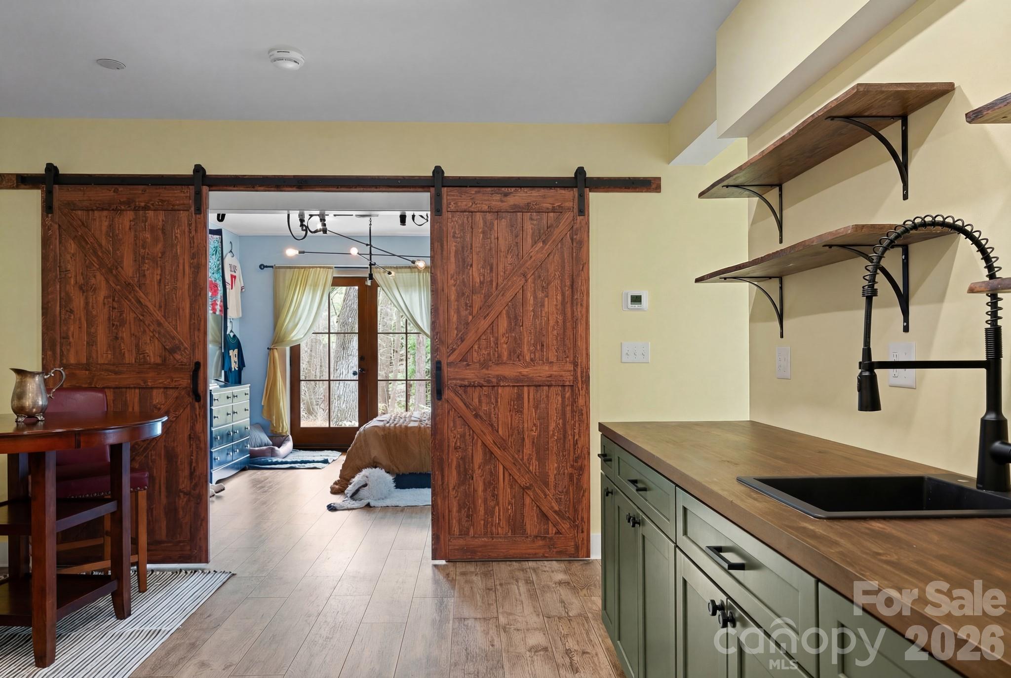 Single Family Residence at 24 Dellwood Street, Asheville, photo 25 of 48
