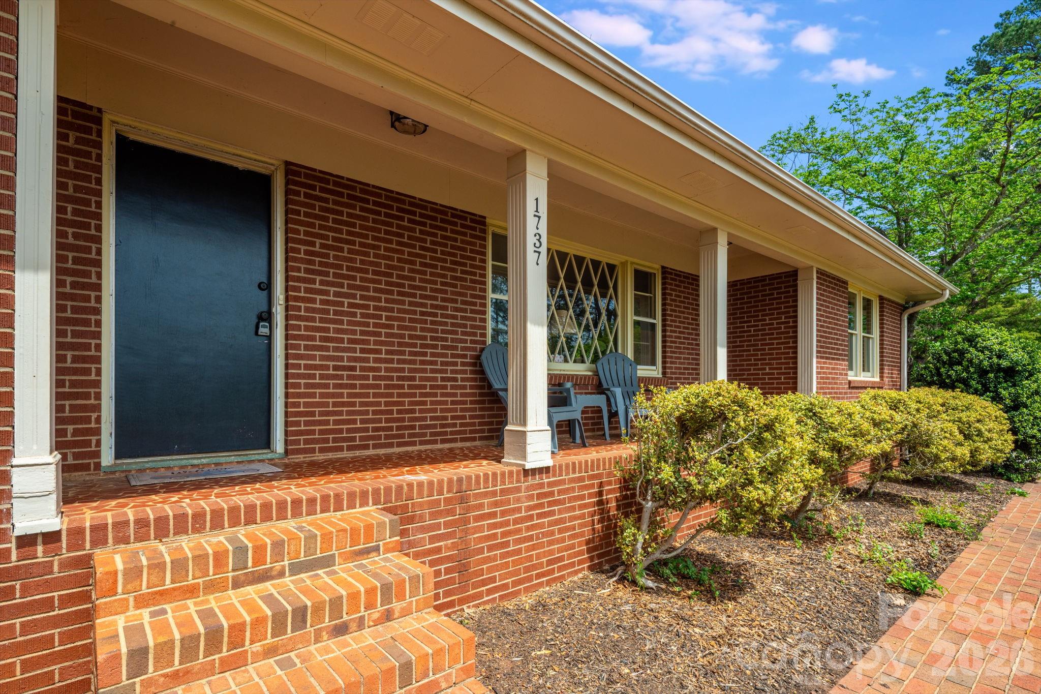 Single Family Residence at 1737 Whitesides Road, Forest City, photo 3 of 48