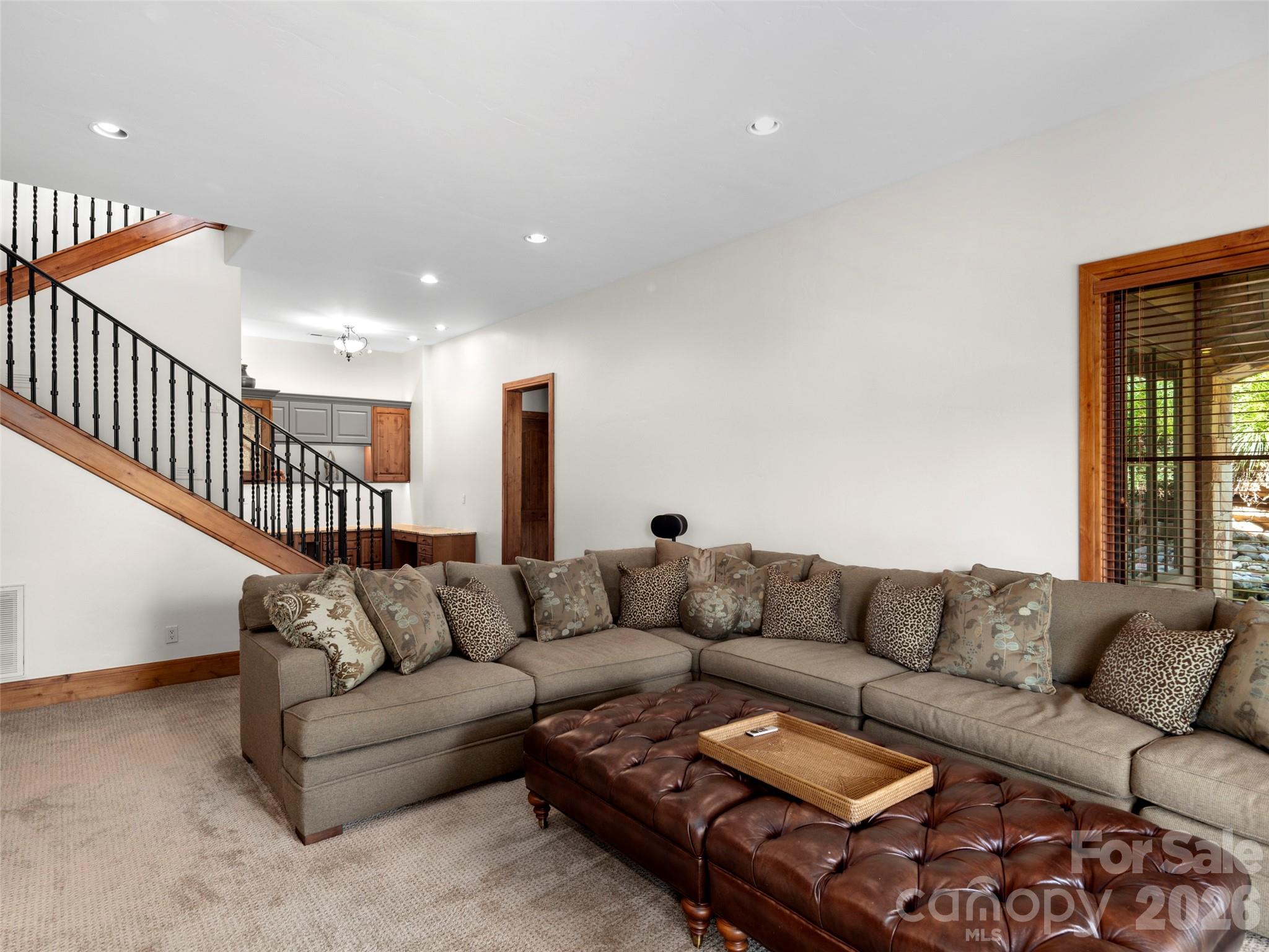 Townhouse at 12 Windelsham Way, Arden, photo 31 of 48