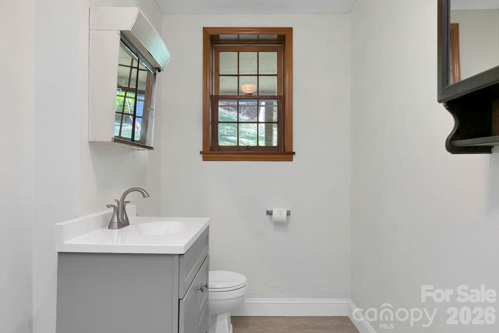 Half Bath - 1482 Island Ford Road, Brevard