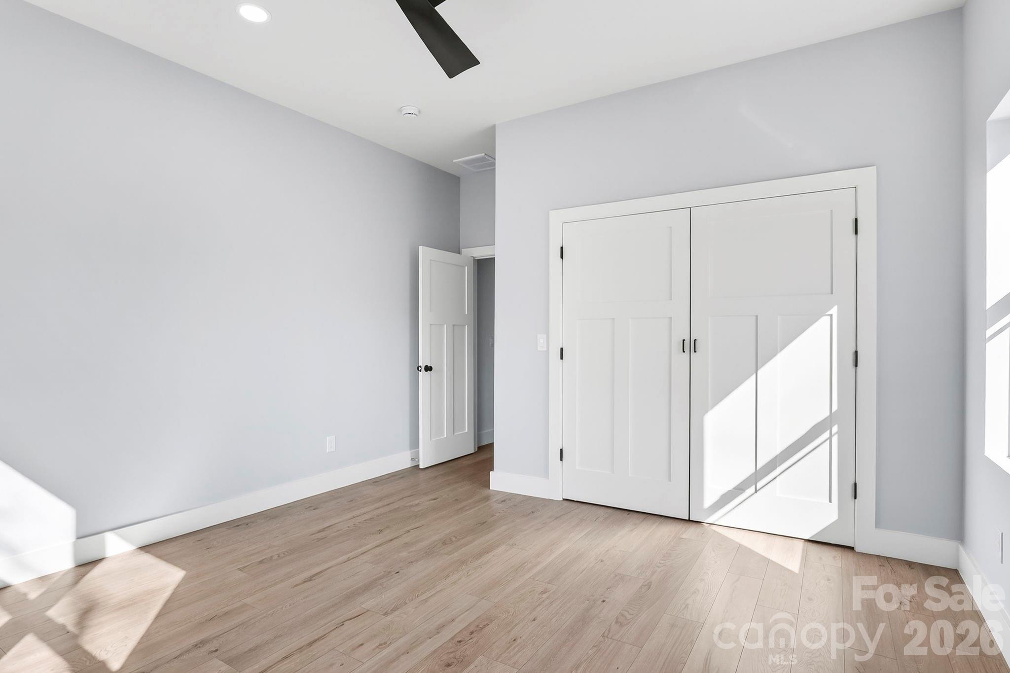 Single Family Residence at 162 Preserve Court, Hendersonville, photo 22 of 37