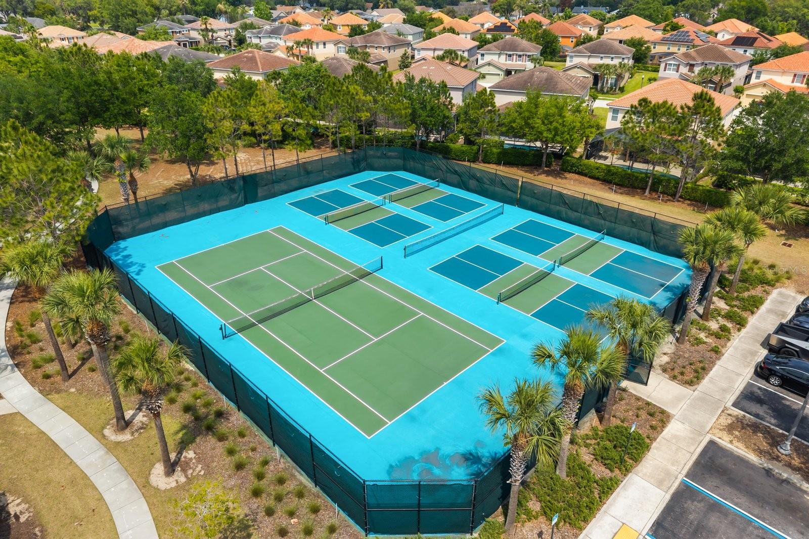 Tennis Courts - 5493 SOLTERRA CIR, DAVENPORT