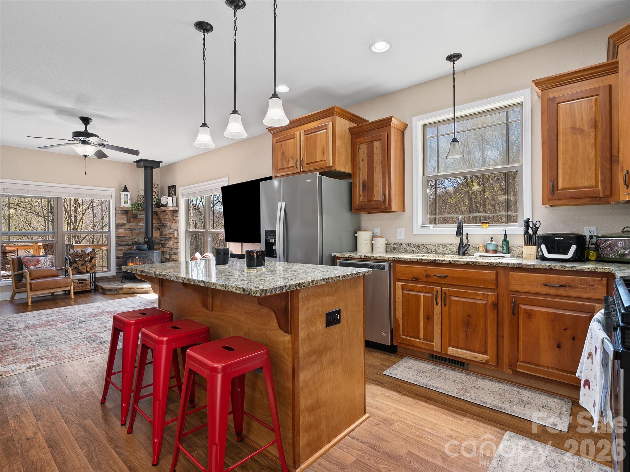Single Family Residence at 4823 Max Patch Road, Clyde, photo 6 of 32