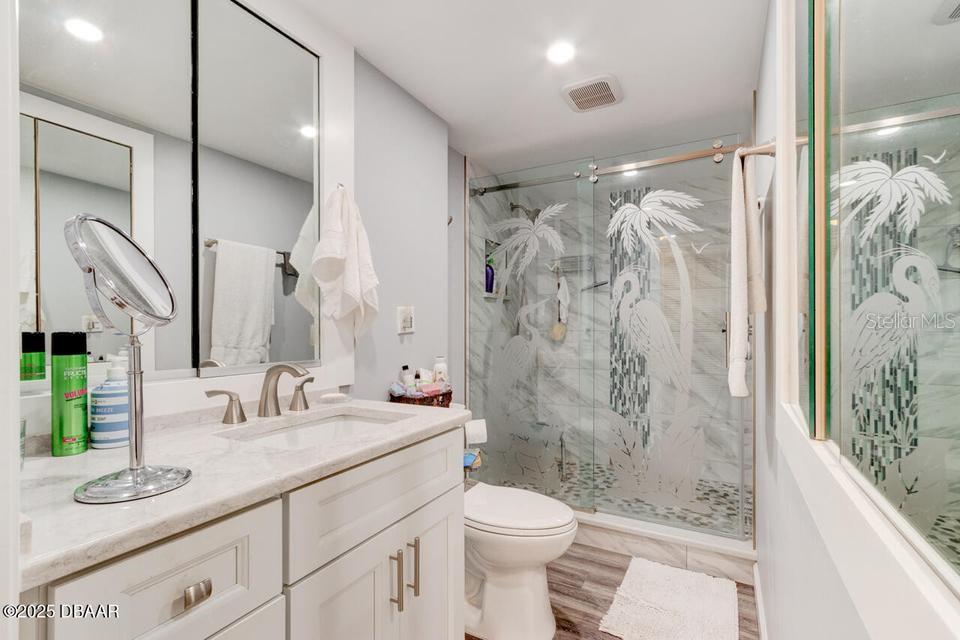 Primary Bath - 2828 N ATLANTIC AVE #303, DAYTONA BEACH