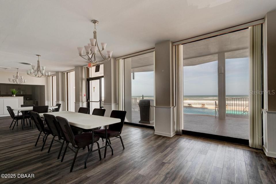 Social Room - 2828 N ATLANTIC AVE #303, DAYTONA BEACH