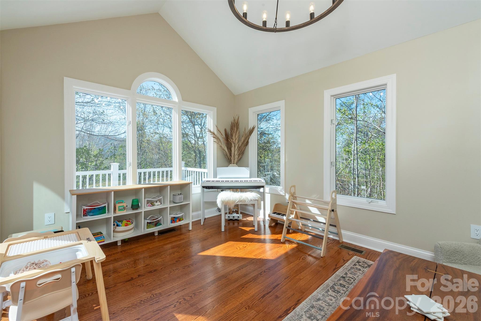 Single Family Residence at 11 High Meadow Drive, Weaverville, photo 18 of 48