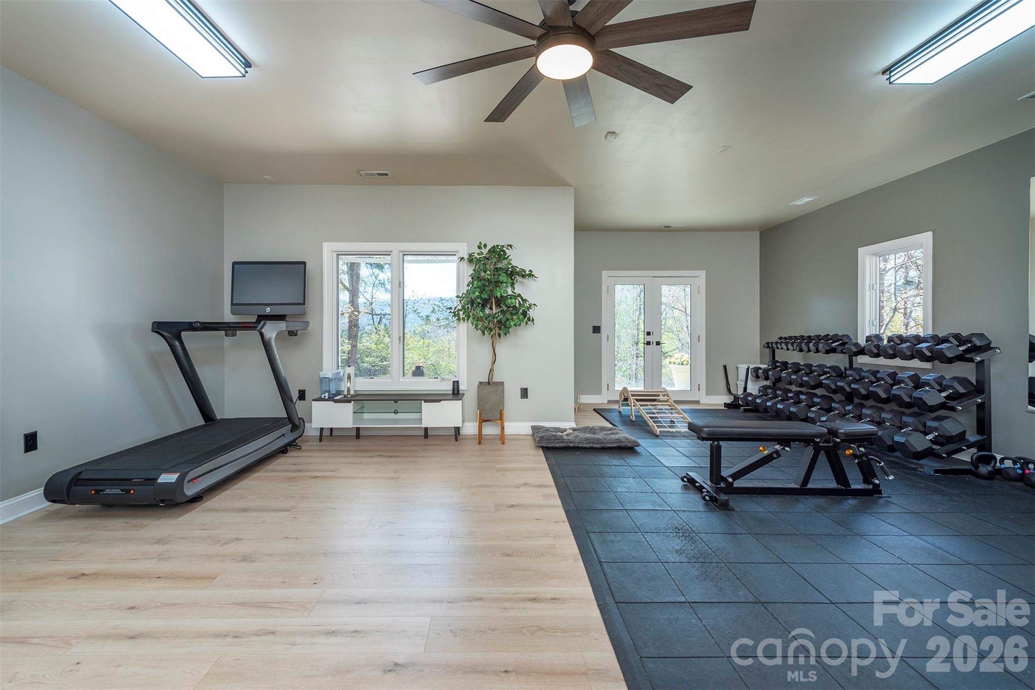 Gym/Flex Space - 11 High Meadow Drive, Weaverville