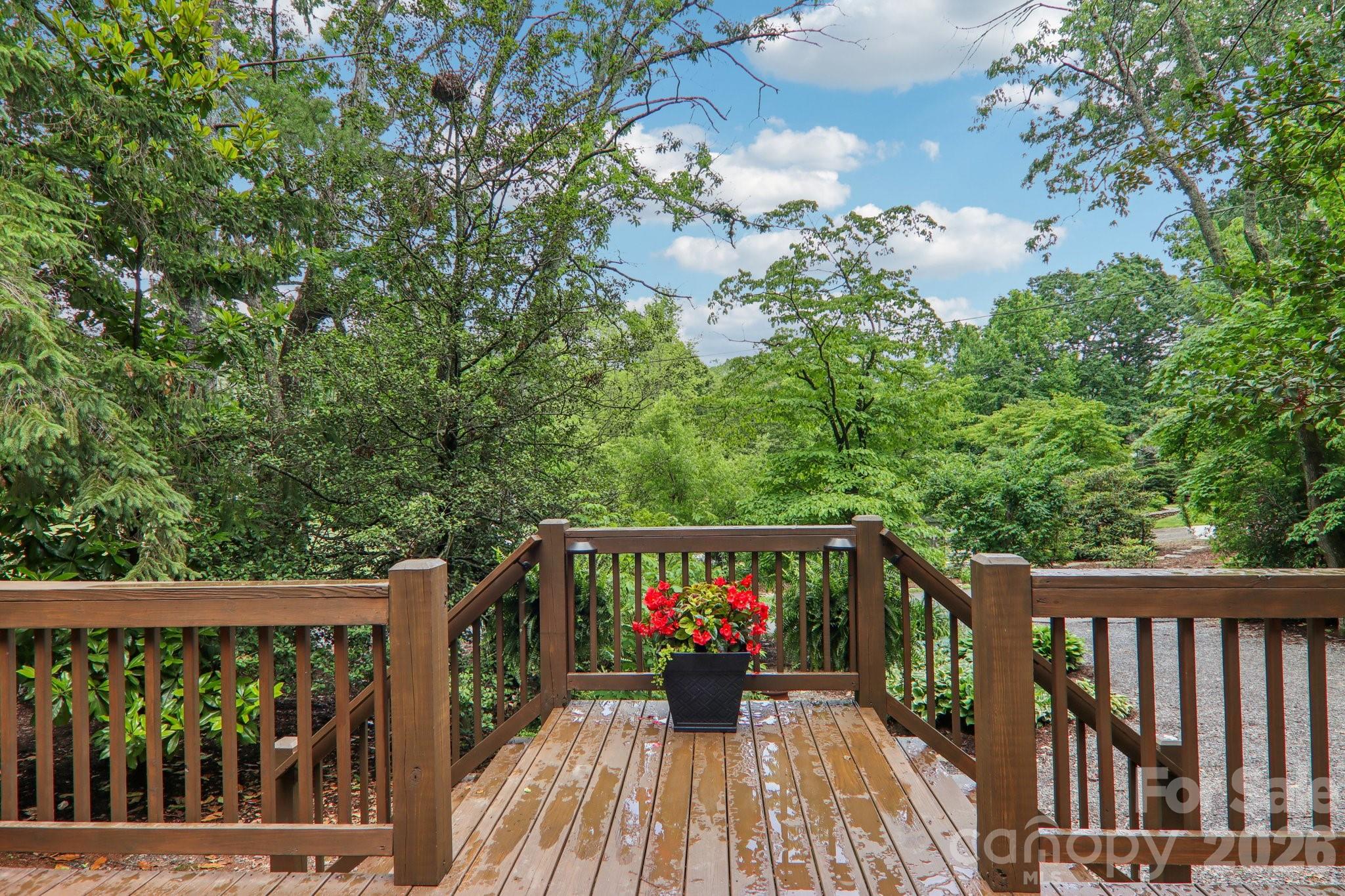 Spacious Front Porch - 416 S Cherokee Avenue, Black Mountain