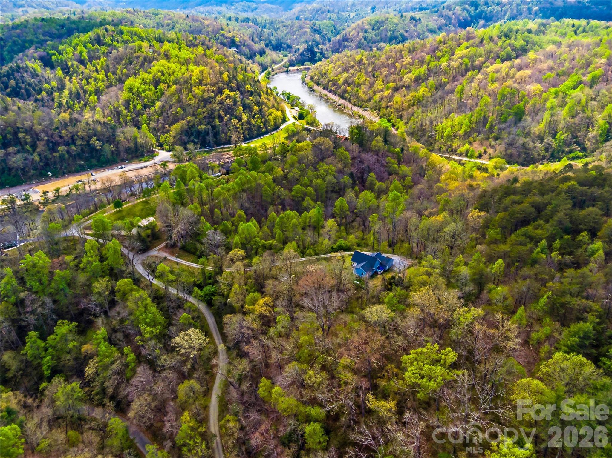 Single Family Residence at 170 Starry Night Lane, Marshall, photo 8 of 34
