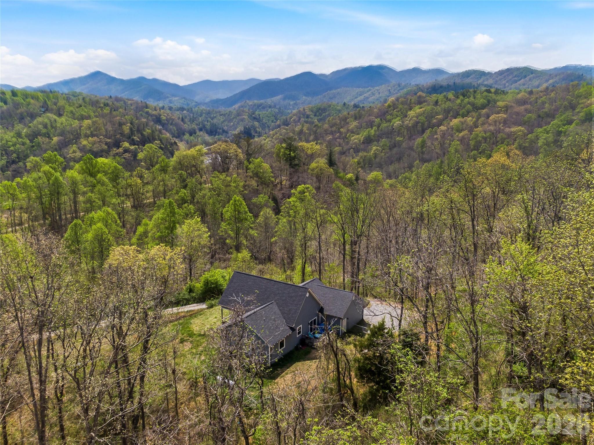 Single Family Residence at 170 Starry Night Lane, Marshall, photo 13 of 34