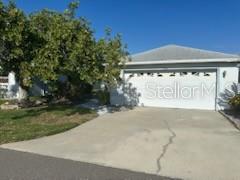 Single Family Residence at 2416 WATERFORD CT, PALMETTO, photo 2 of 18