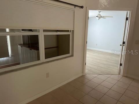 Single Family Residence at 2416 WATERFORD CT, PALMETTO, photo 5 of 18