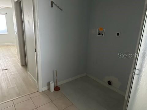 Single Family Residence at 2416 WATERFORD CT, PALMETTO, photo 13 of 18