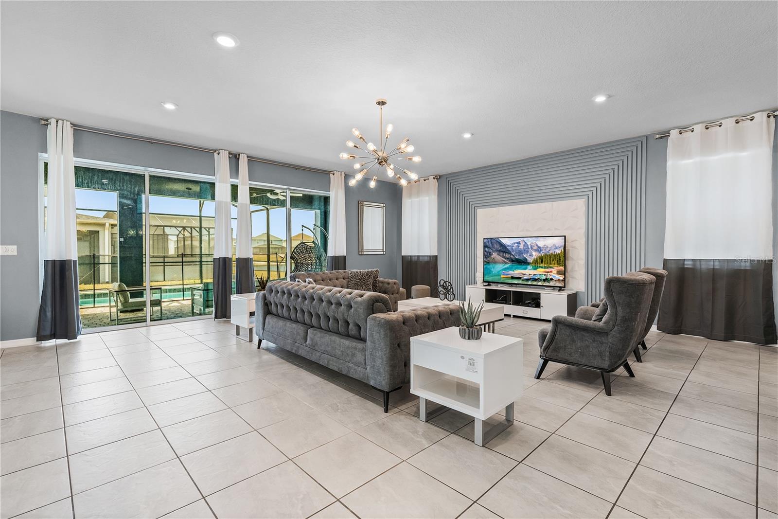 Single Family Residence at 8915 TROPICAL HAVEN CT, KISSIMMEE, photo 5 of 50