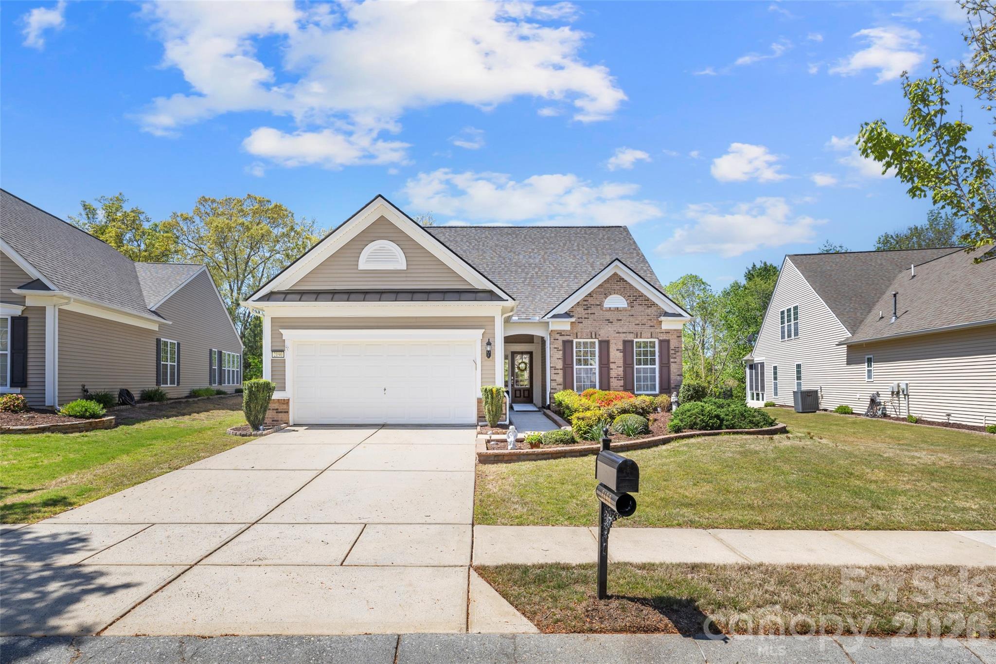 Single Family Residence at 2190 Hartwell Lane, Fort Mill, photo 32 of 45
